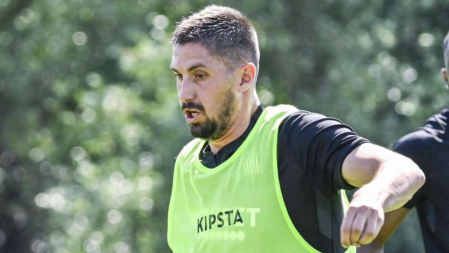 在他的團隊 在他的團隊